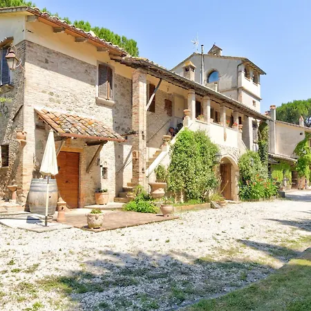 In With Vineyards Olive Groves Holiday home Marsciano