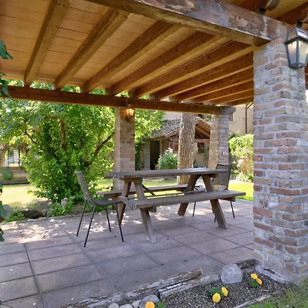 In With Vineyards Olive Groves Hébergement de vacances