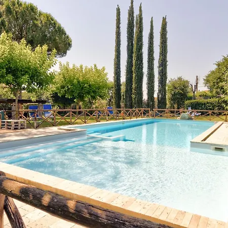 In With Vineyards Olive Groves Hébergement de vacances Marsciano