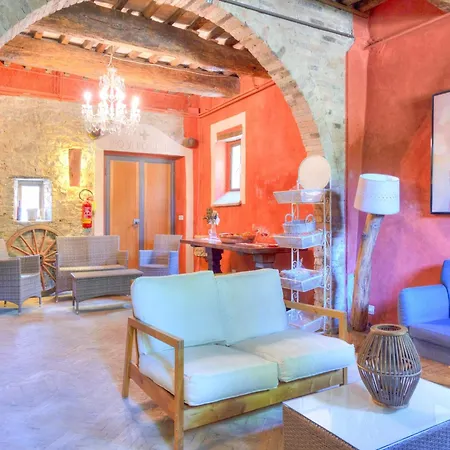 In With Vineyards Olive Groves Marsciano