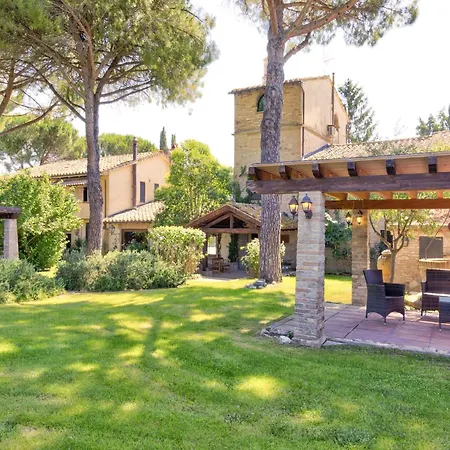 Сasa de vacaciones In With Vineyards Olive Groves Marsciano